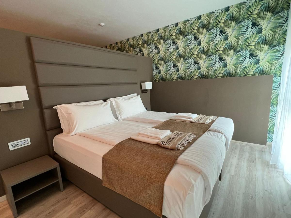International Hotel 4*
